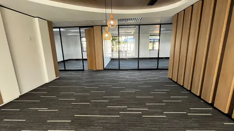 Silverpoint Office Park, 22 Ealing Crescent - Office Space To Let - Bryanston - 750m² (9)